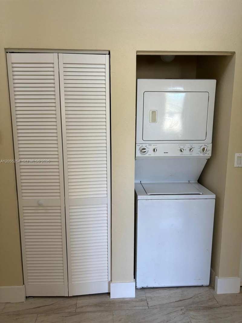 1568 SE 26th St # 204, Homestead FL 33035