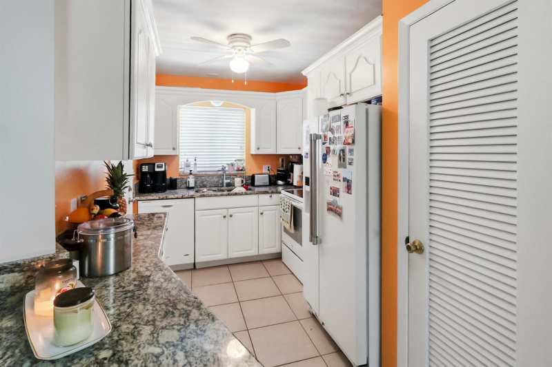 11 Garden Street # 206T, Tequesta FL 33469