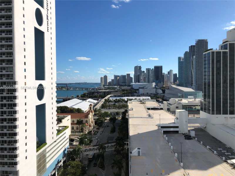 1750 N Bayshore Dr # 2012, Miami FL 33132