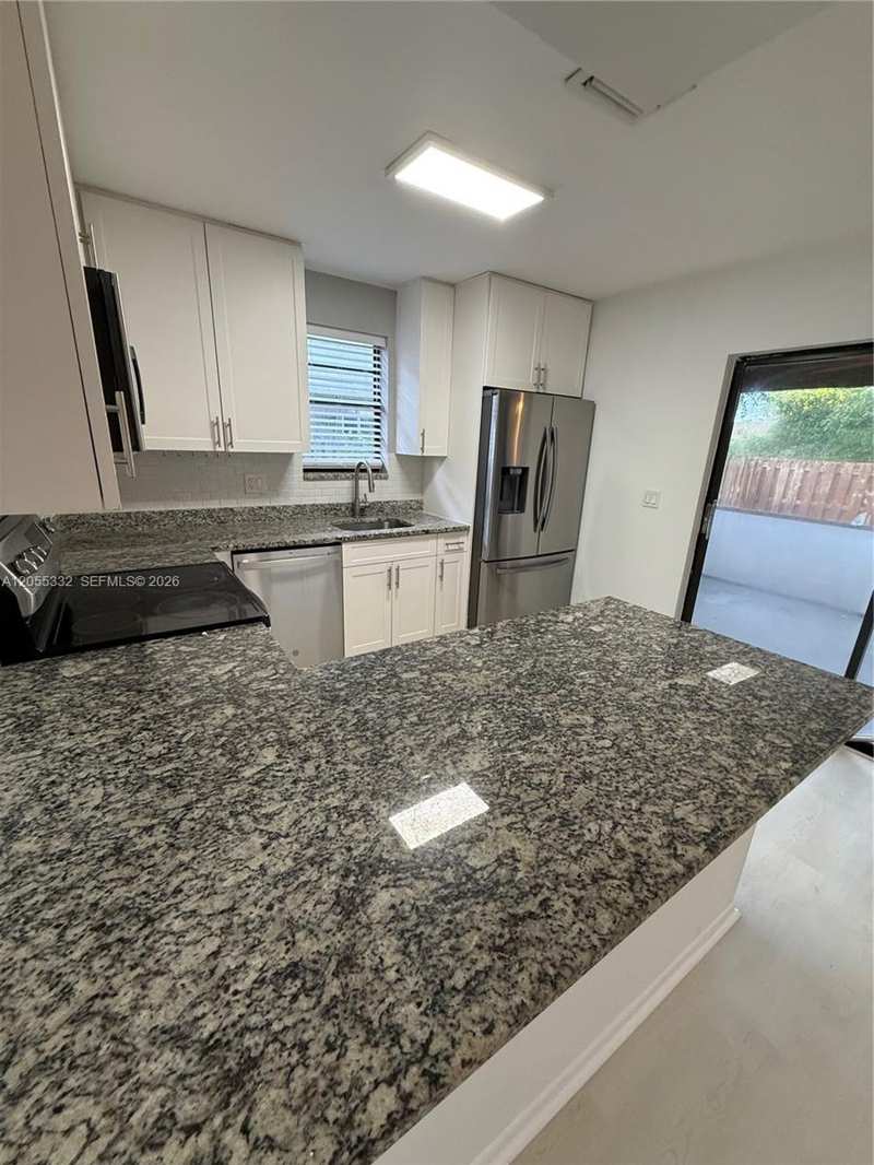 2501 NW 99th Ave # 2501, Coral Springs FL 33065