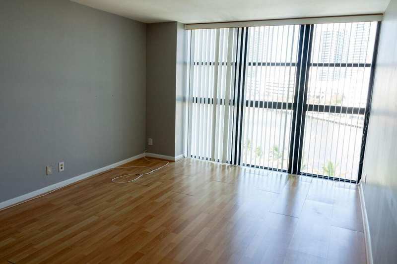 200 LESLIE Drive # 819, Hallandale Beach FL 33009
