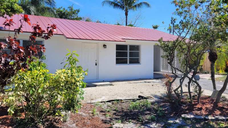 217 REO Drive, Jupiter FL 33458