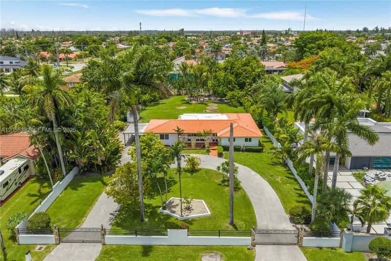 220 NW 130th Ave, Miami FL 33182