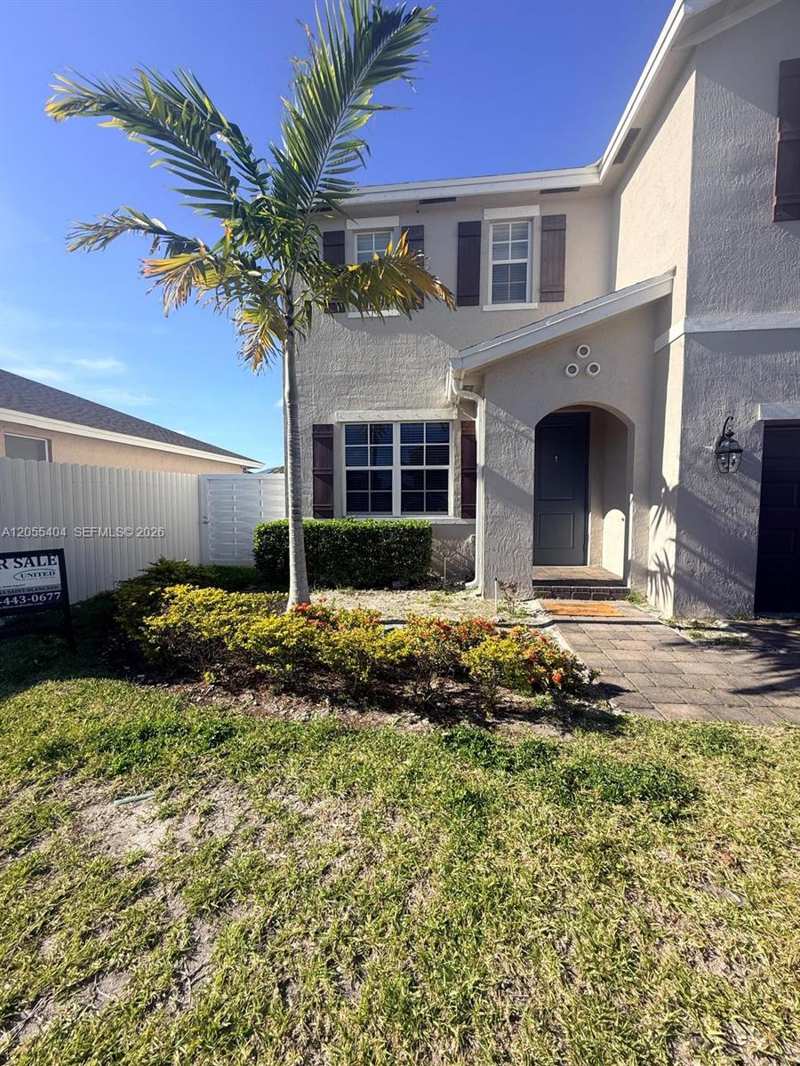 13219 SW 270th Ter, Homestead FL 33032