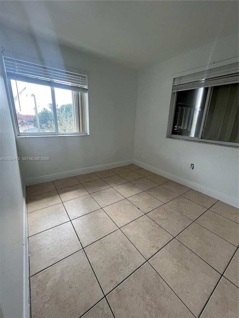 2185 NW 16th Ter # 7, Miami FL 33125