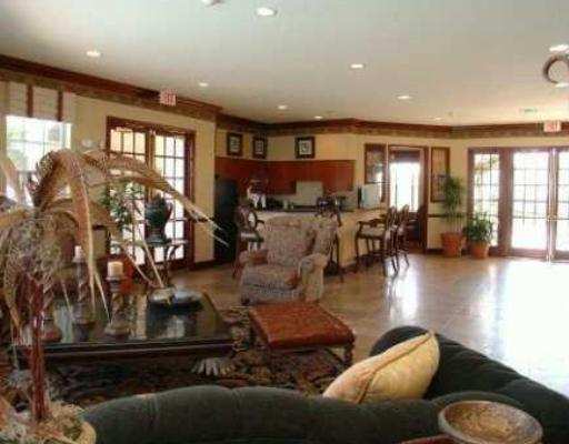 5035 WILES Road # 104, Coconut Creek FL 33073