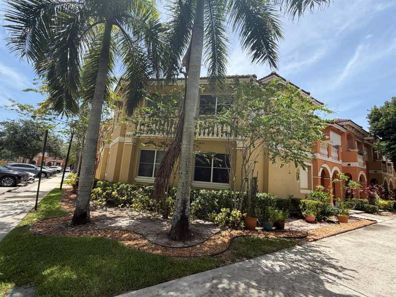 8928 SW 18TH Street, Miramar FL 33025