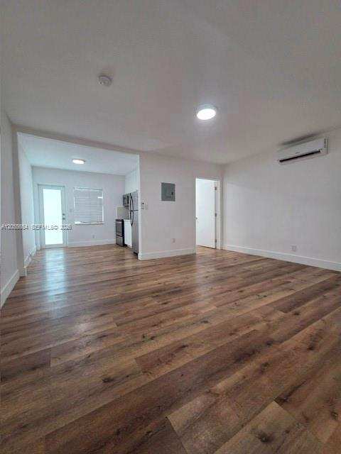 1650 SW 3rd St # 3, Miami FL 33135