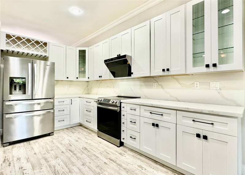 4109 W WHITEWATER Avenue, Weston FL 33332