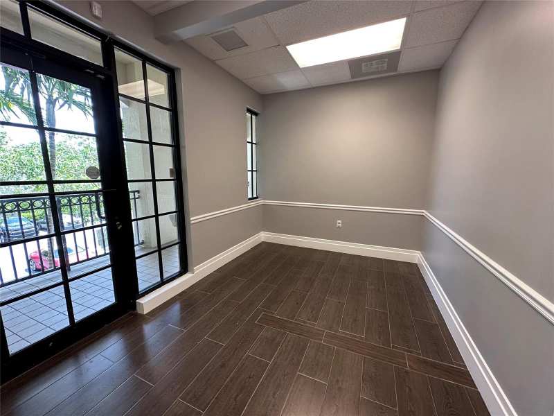 7451 WILES Road # 202, Coral Springs FL 33067