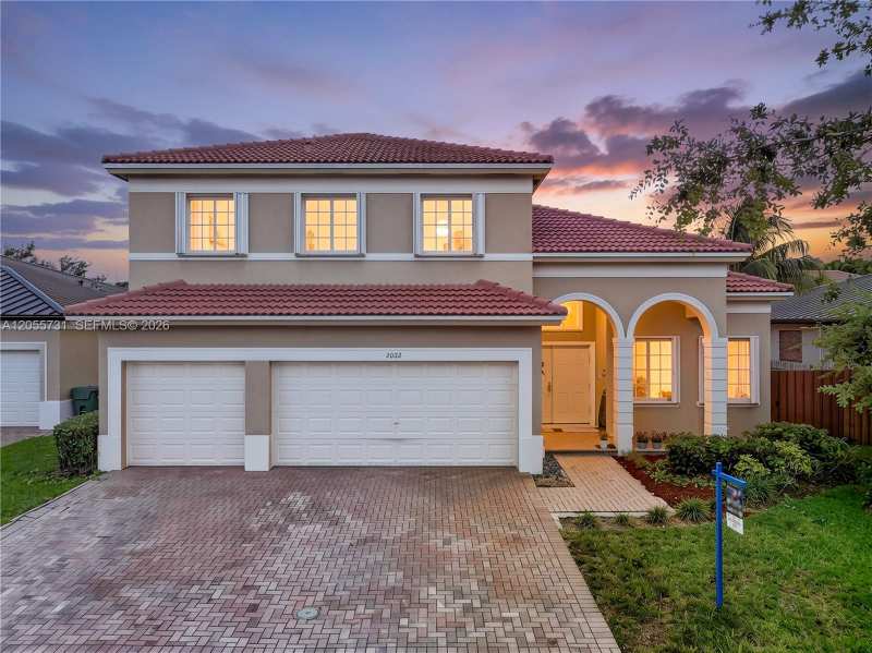 2002 NE 39th Ter, Homestead FL 33033