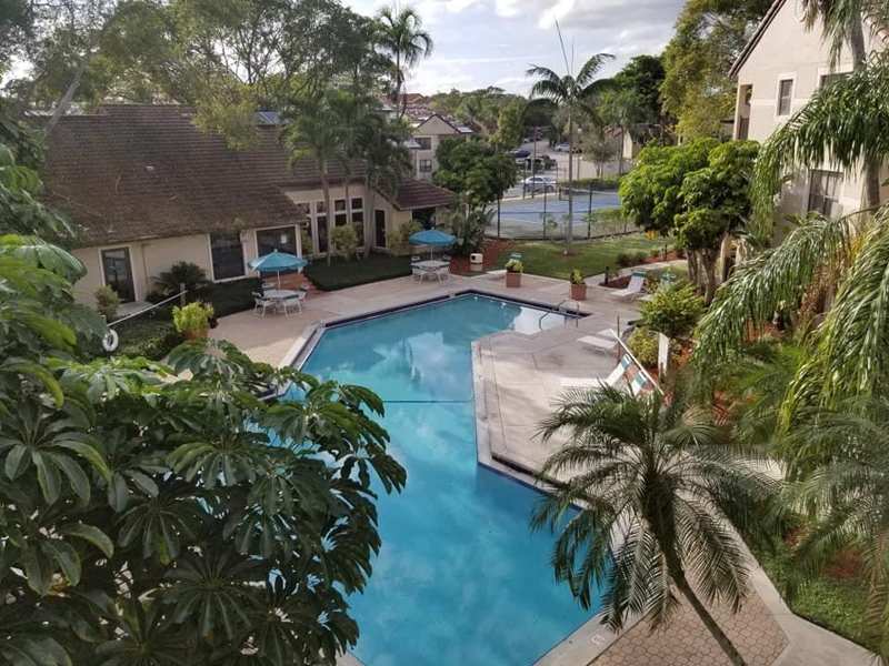 4221 W MCNAB Road # 26, Pompano Beach FL 33069