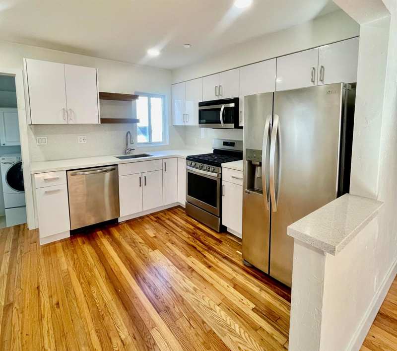 2425 Pierce Street, Hollywood FL 33020