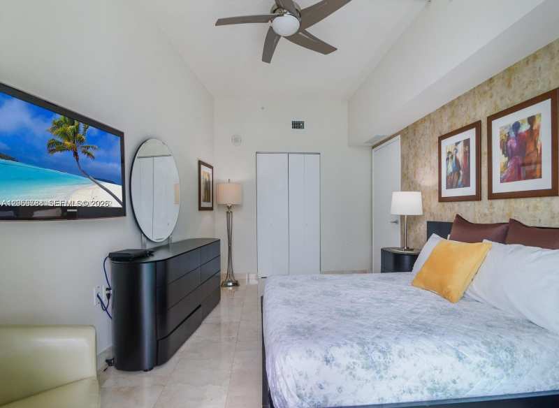 150 Sunny Isles Blvd # 1801, Sunny Isles Beach FL 33160