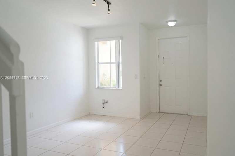 16654 SW 83rd Ln, Miami FL 33193