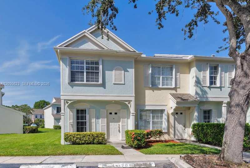 16640 Hemingway Dr # 16640, Weston FL 33326