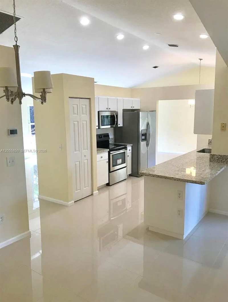 13475 150th Ct N jupiter # 0, Florida City FL 33478