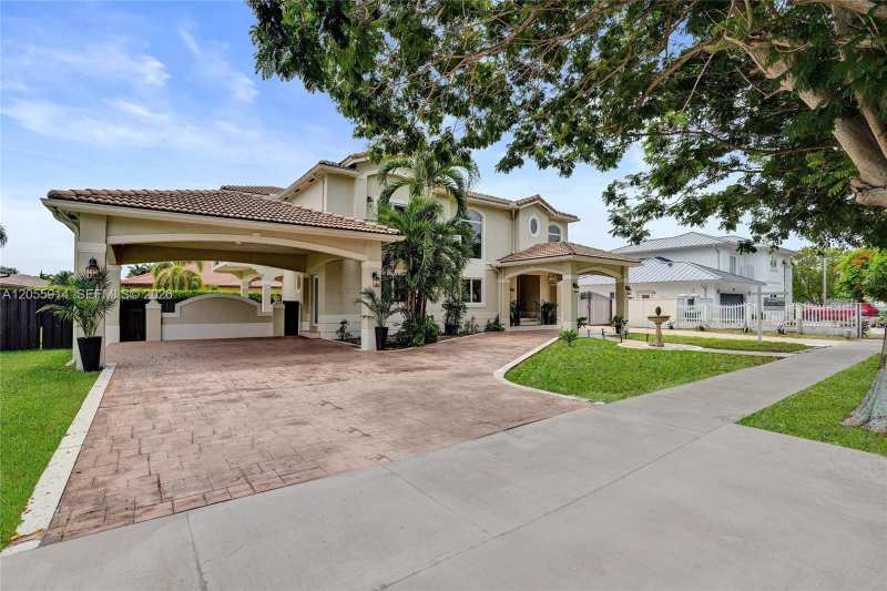 4665 SW 159th Ct, Miami FL 33185