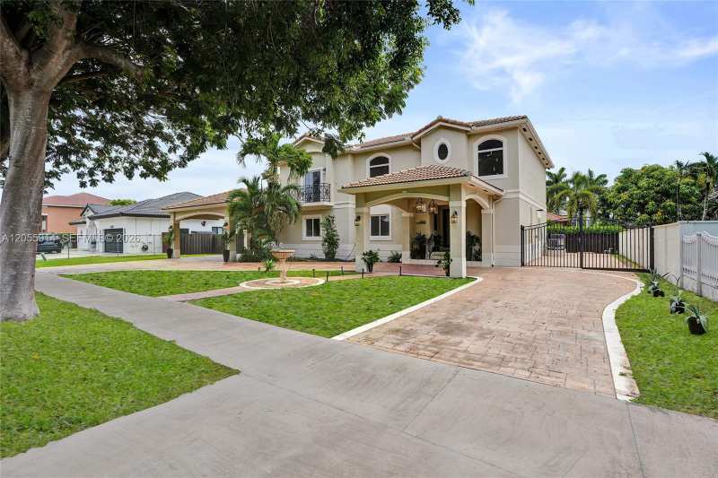 4665 SW 159th Ct, Miami FL 33185