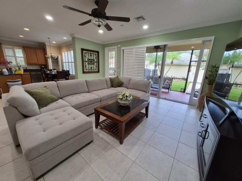 8212 Calterra Drive, Palm Beach Gardens FL 33418
