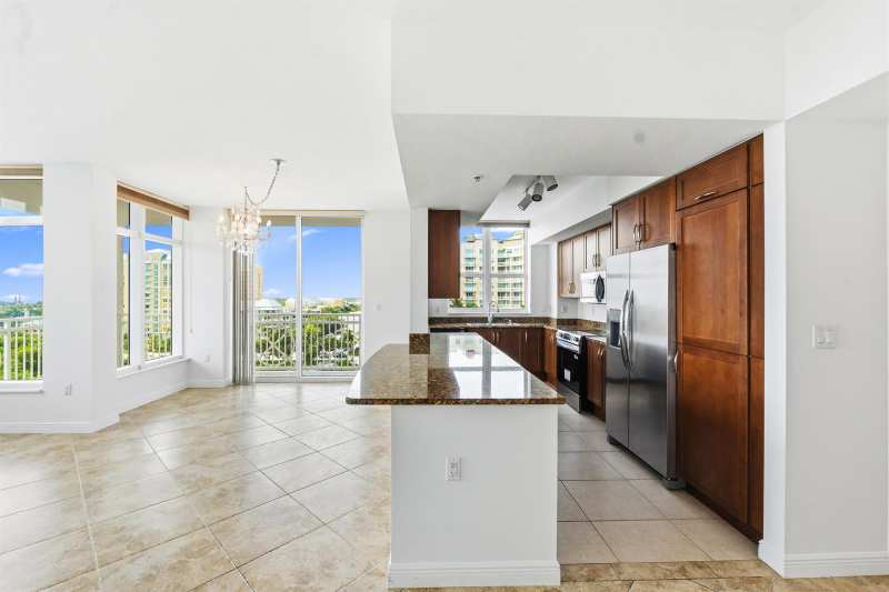 450 N FEDERAL Highway # 911, Boynton Beach FL 33435