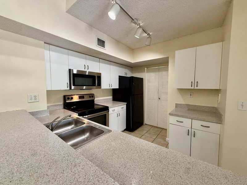 3840 Lyons Road # 305, Coconut Creek FL 33073