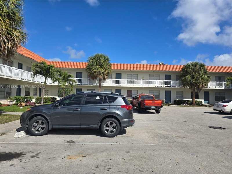 401 SW 13TH # 712, Deerfield Beach FL 33441