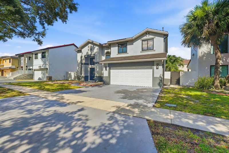 19242 NW 89TH Avenue, Hialeah FL 33018