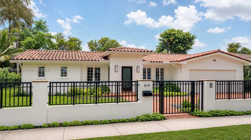 614 San Juan Dr, Coral Gables FL 33143