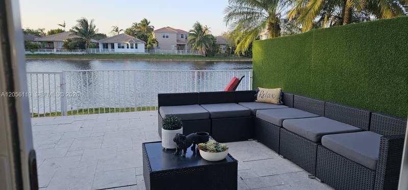 11271 NW 75th Ln, Doral FL 33178