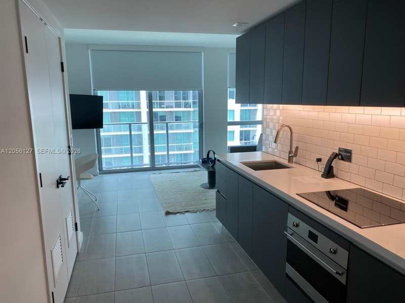 227 NE 2nd St # 1910, Miami FL 33132