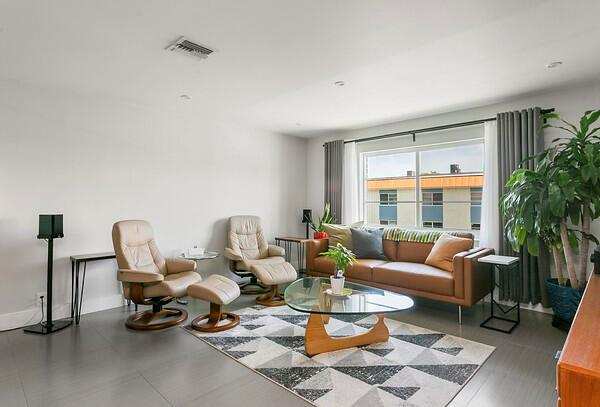 9 NE 19th Court # C216, Wilton Manors FL 33305