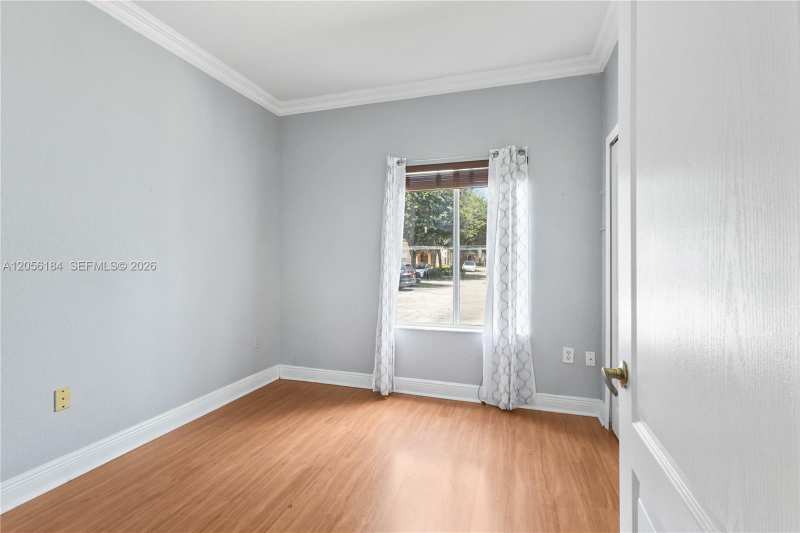8862 W Flagler St # 8, Miami FL 33174