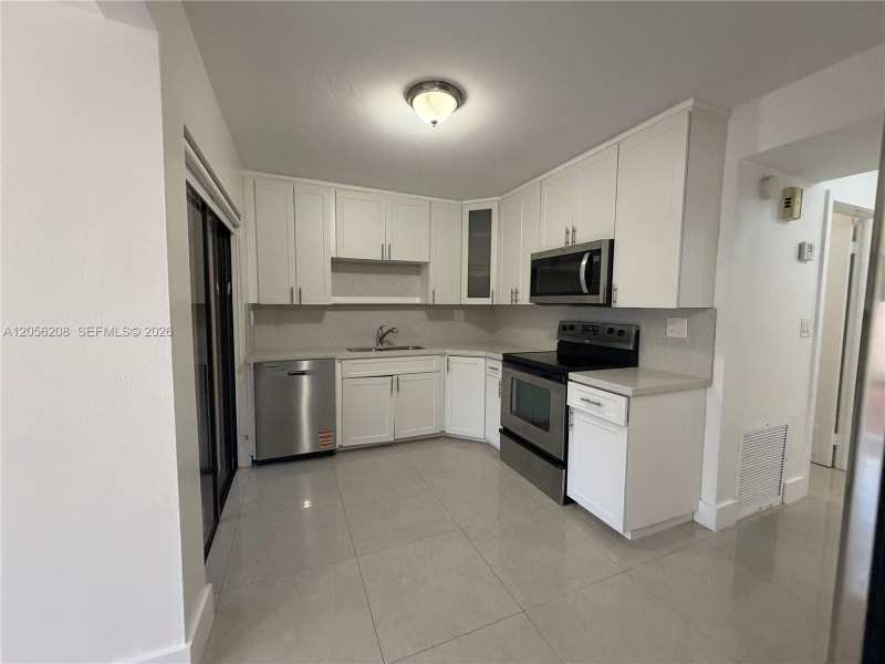 8947 SW 149th Pl, Miami FL 33196