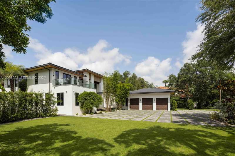 6540 SW 123rd St, Pinecrest FL 33156