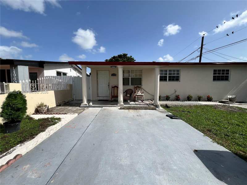 11970 SW 4th Ter, Miami FL 33184