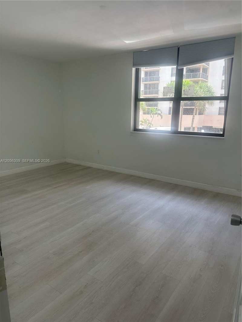 10185 Collins Ave # 309, Bal Harbour FL 33154