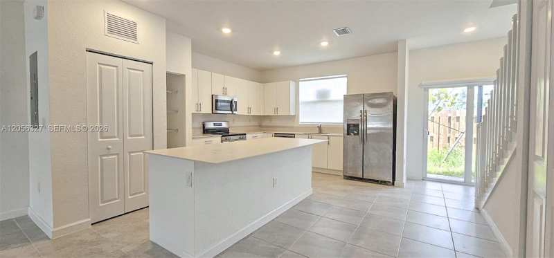 145 SE 11th Ave # 145, Florida City FL 33034