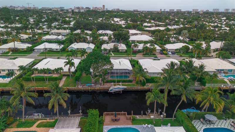 1111 SW Pepperridge Terrace, Boca Raton FL 33486