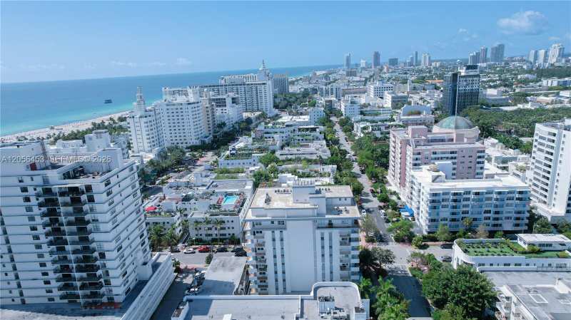 245 18th St # 403, Miami Beach FL 33139