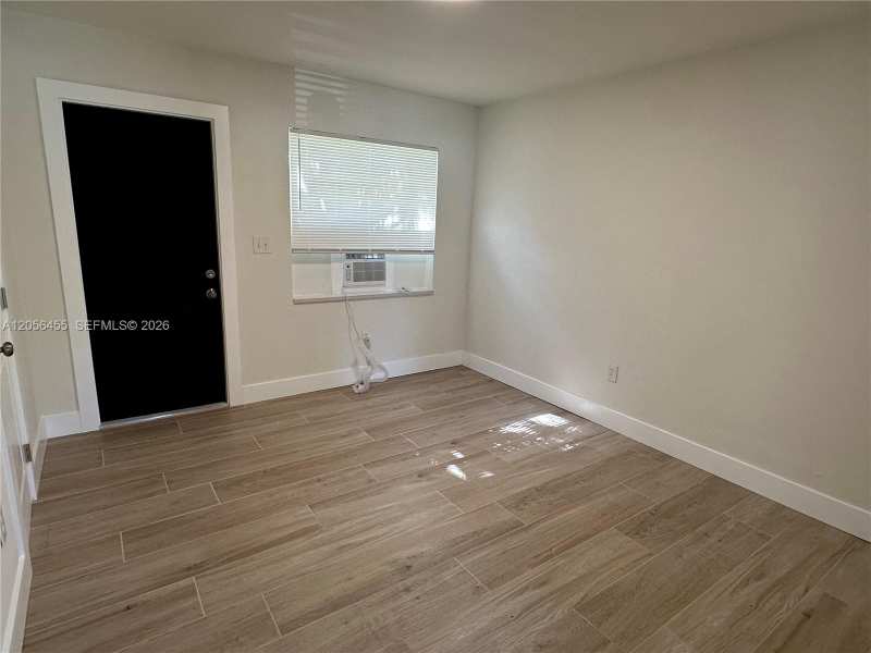 1048 E Avenue E # 3, Riviera Beach FL 33404