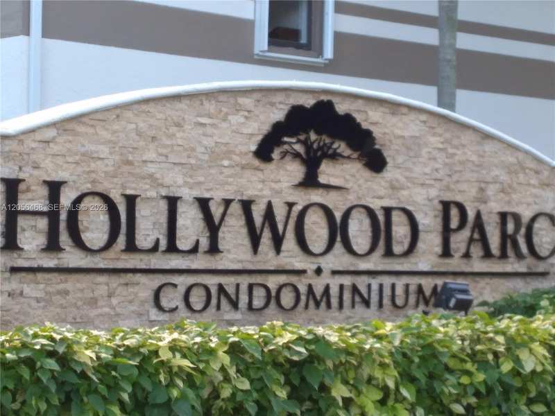 570 S Park Rd # 6, Hollywood FL 33021