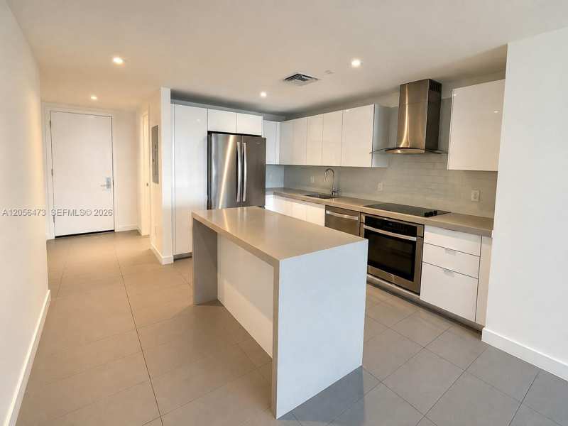 1600 NE 1st Ave # 1815, Miami FL 33132