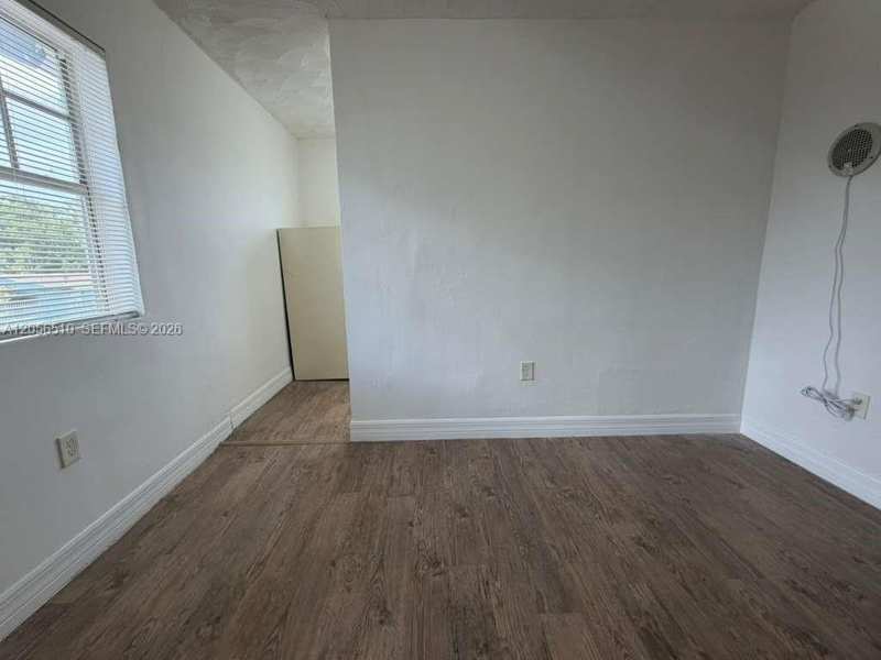 1510 NW 68th St # 6, Miami FL 33147