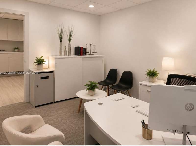 17100 Royal Palm Blvd # 5, Weston FL 33326