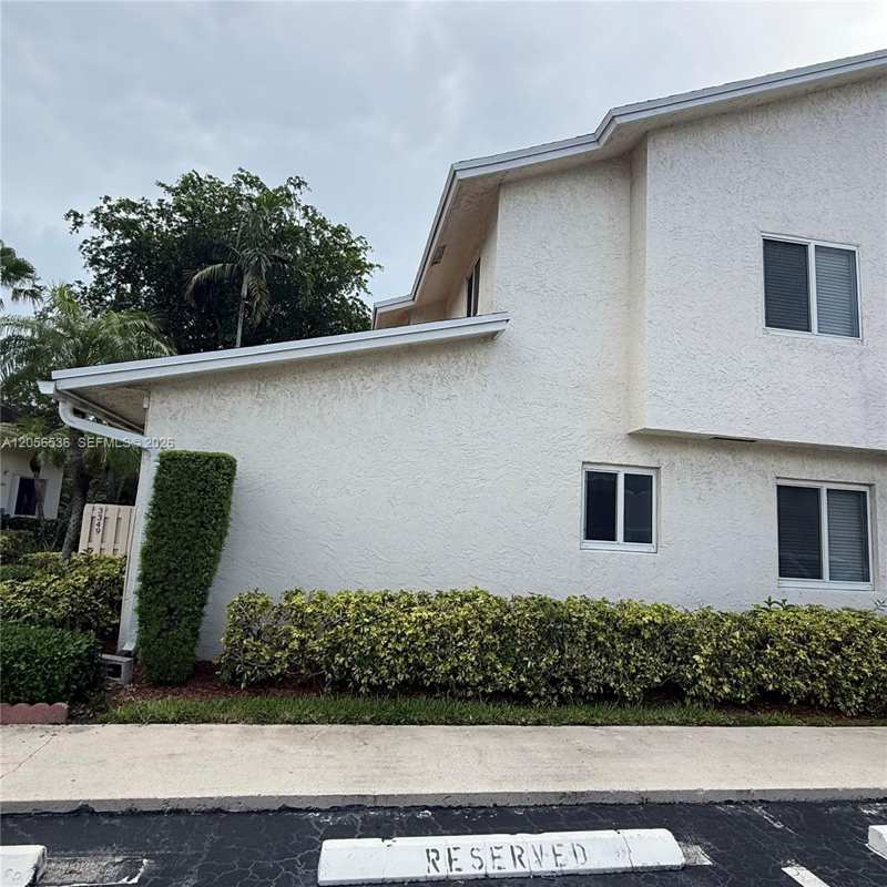 3349 NW 101st Ave, Sunrise FL 33351