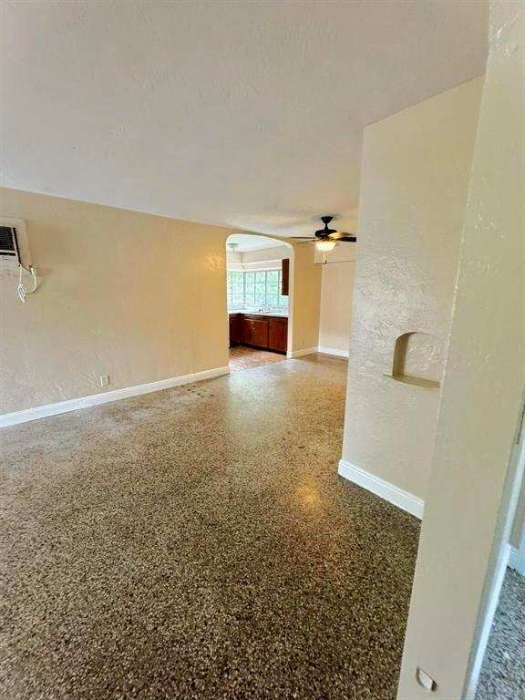 2531 Pierce Street, Hollywood FL 33020