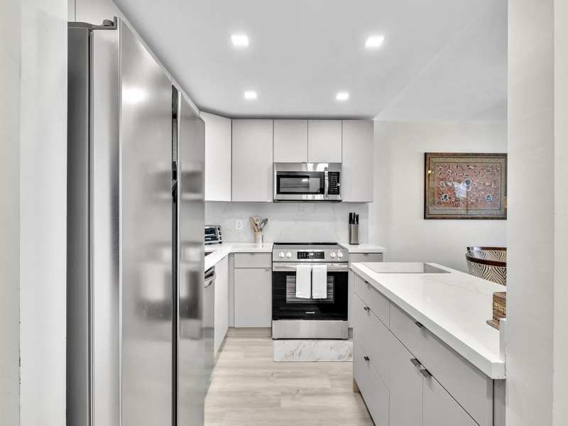1421 S OCEAN Boulevard # 503, Pompano Beach FL 33062