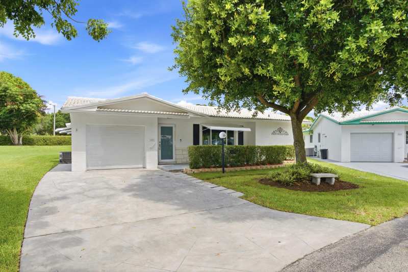 1291 NW 90TH Way, Plantation FL 33322