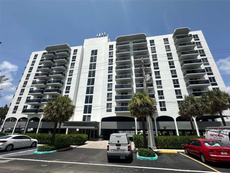 7928 West Dr # 504, North Bay Village FL 33141